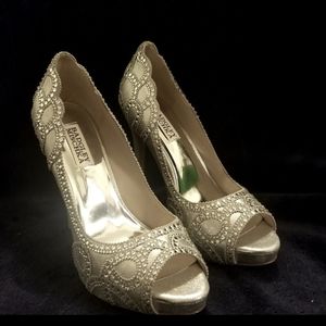 Badgley Mischka Silver Heels (8)